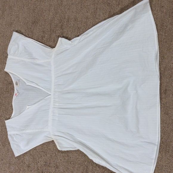 Women's top - Picture 1 of 3